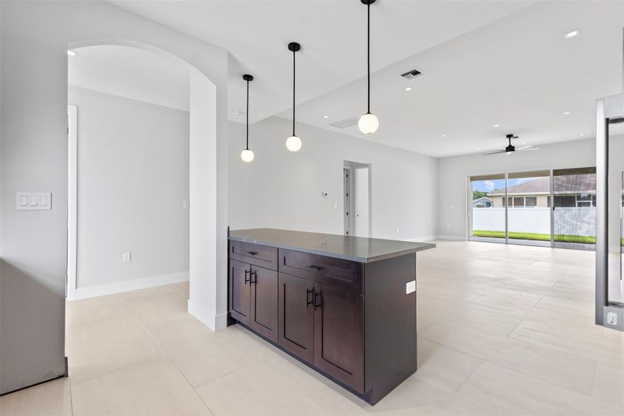 Spacious, unfurnished interior of a new home in , Port St. Lucie (Image 39).
