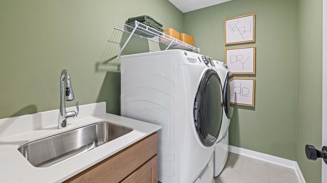 Representative furnished interior of a home built from the Wynwood by DRB Homes in McClure Farms, Columbia (Image 17).