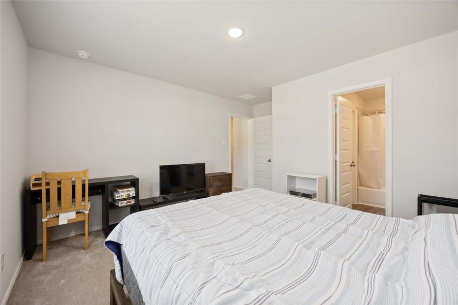 Furnished interior view inside a new home in Townsend Reserve, Splendora (Image 12). Furnished interior view inside a new home in Townsend Reserve, Splendora (Image 12).