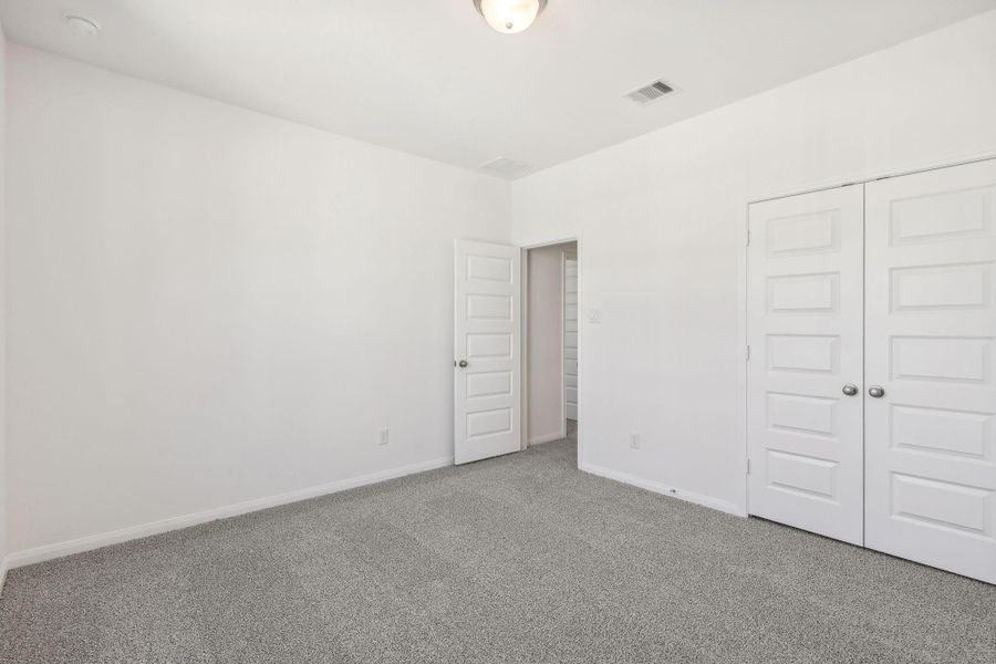 Spacious, unfurnished interior of a new home in Kemah Crossing - Luxe Series, Kemah (Image 21). Spacious, unfurnished interior of a new home in Kemah Crossing - Luxe Series, Kemah (Image 21).