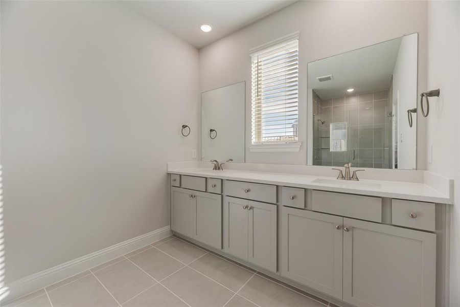 Furnished interior view inside a new home in Sutton Fields, Celina (Image 8). Furnished interior view inside a new home in Sutton Fields, Celina (Image 8).