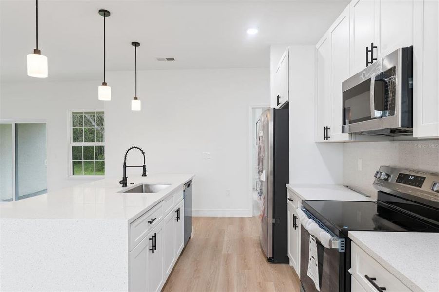 Furnished interior view inside a new home in , Ocala (Image 8).