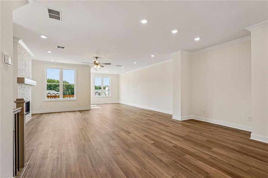 Spacious, unfurnished interior of a new home in Waterside Townhomes, Peachtree Corners (Image 30).