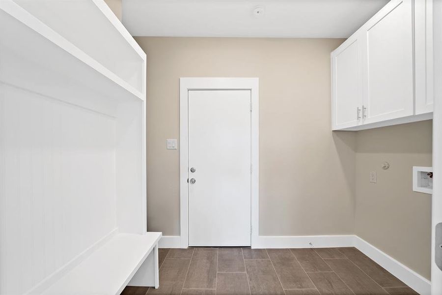 Spacious, unfurnished interior of a new home in , The Colony (Image 36).