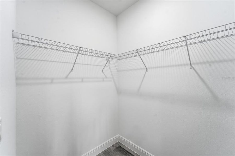 Spacious, unfurnished interior of a new home in , Ocala (Image 20).