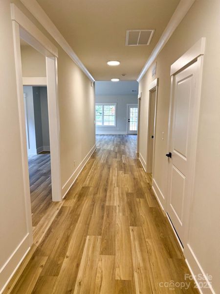 Spacious, unfurnished interior of a new home in , Denton (Image 14).