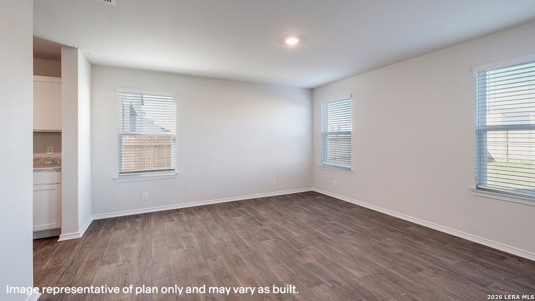 Spacious, unfurnished interior of a new home in Solana Ridge, San Antonio (Image 14). Spacious, unfurnished interior of a new home in Solana Ridge, San Antonio (Image 14).