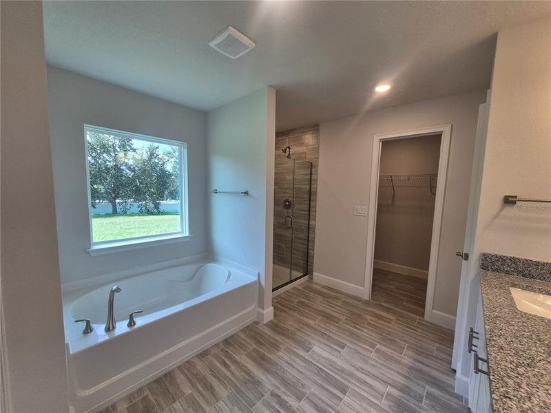 Spacious, unfurnished interior of a new home in Hill Country Estates, Dade City (Image 18). Spacious, unfurnished interior of a new home in Hill Country Estates, Dade City (Image 18).