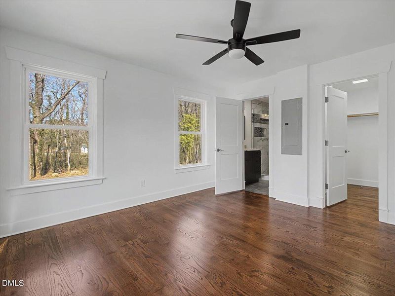 35-Primary Bedroom - Main Floor 35-Primary Bedroom - Main Floor