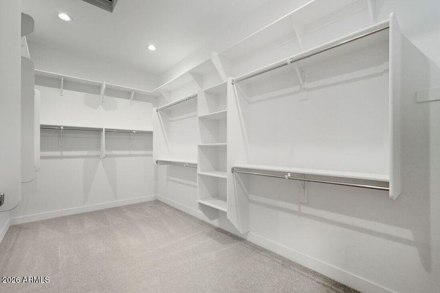 hj-az-phoenix-aloravita-south-summit-cat hj-az-phoenix-aloravita-south-summit-cat