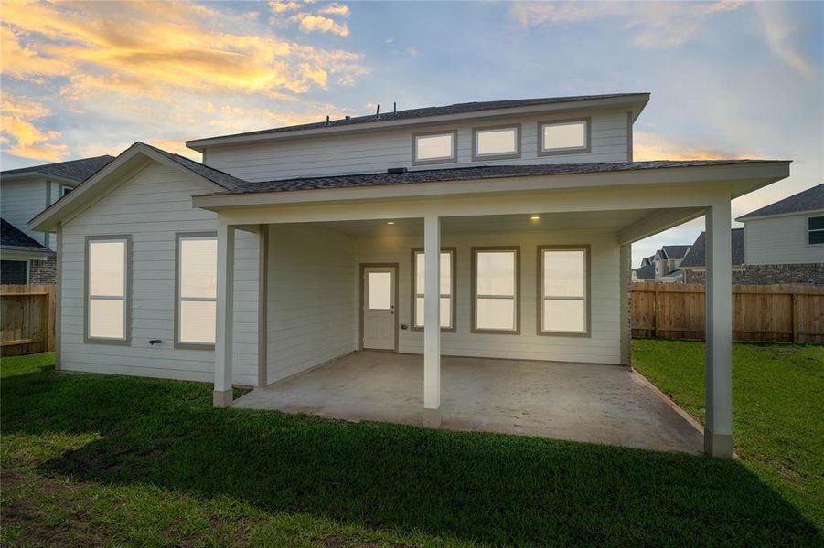 This backyard is enjoyable for everyone! From pets playing, kids jumping on the trampoline, or even having a garden, this amazing backyard provides space for endless activities for the whole family!