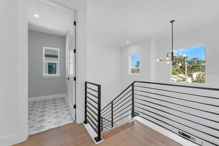 Spacious, unfurnished interior of a new home in , Orlando (Image 37).