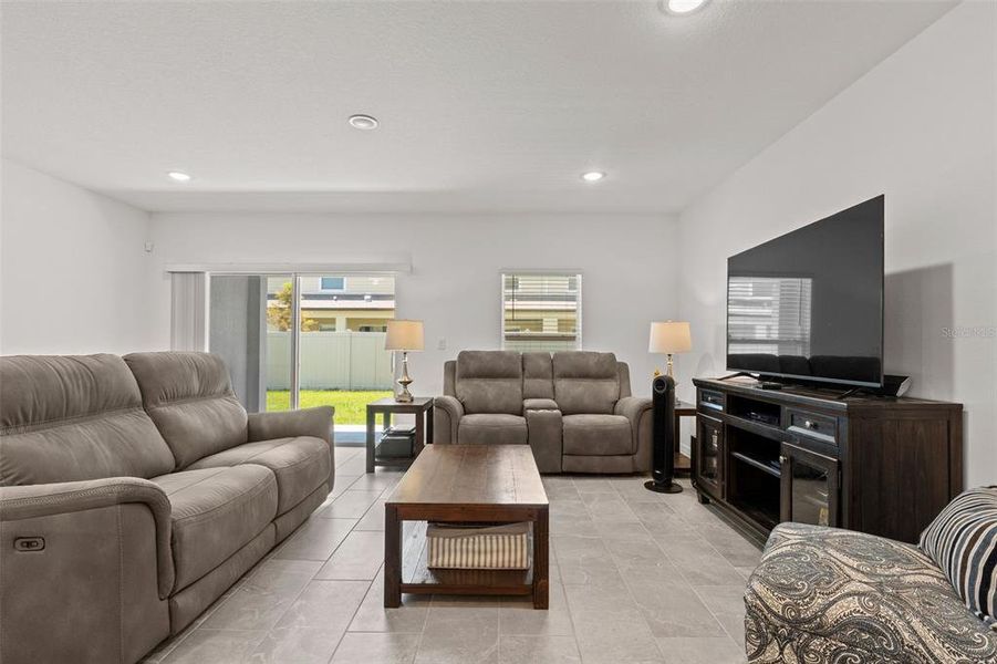 Furnished interior view inside a new home in Mirada, San Antonio (Image 10).