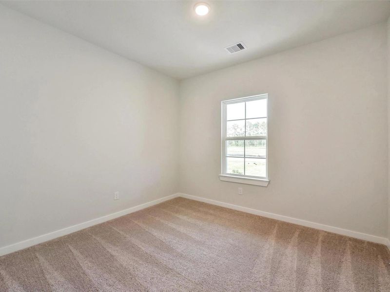 Spacious, unfurnished interior of a new home in The Villages at WestPointe, Dayton (Image 23).