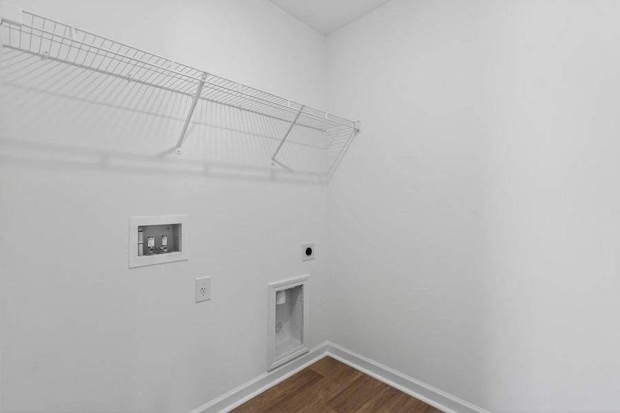 Spacious, unfurnished interior of a new home in Heritage River, Euharlee (Image 24). Spacious, unfurnished interior of a new home in Heritage River, Euharlee (Image 24).
