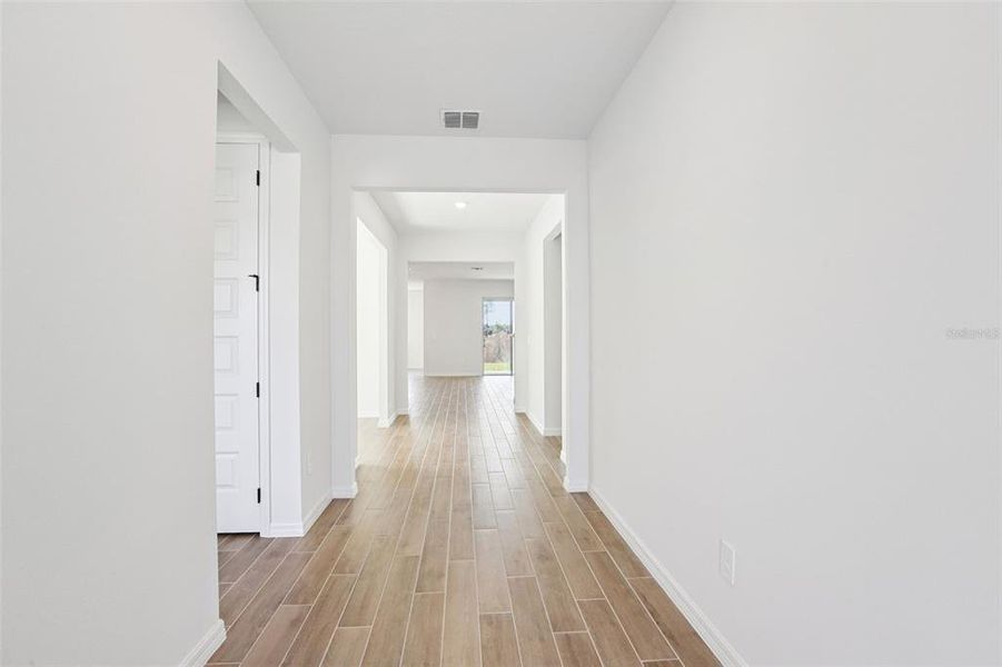 Spacious, unfurnished interior of a new home in Two Rivers - Signature Series, Zephyrhills (Image 41). Spacious, unfurnished interior of a new home in Two Rivers - Signature Series, Zephyrhills (Image 41).