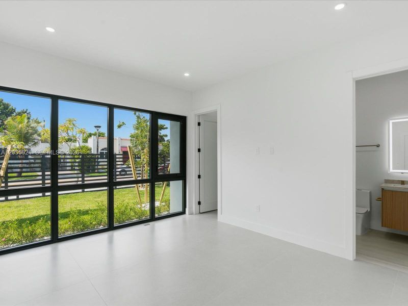 Spacious, unfurnished interior of a new home in , Miami (Image 46). Spacious, unfurnished interior of a new home in , Miami (Image 46).