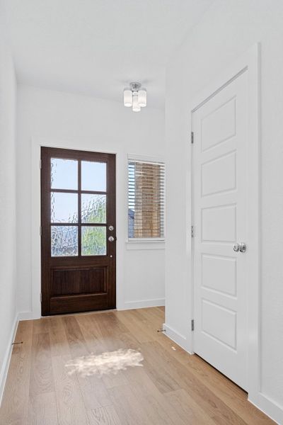 Entry in the Mesquite home plan by Trophy Signature Homes – REPRESENTATIVE PHOTO Entry in the Mesquite home plan by Trophy Signature Homes – REPRESENTATIVE PHOTO