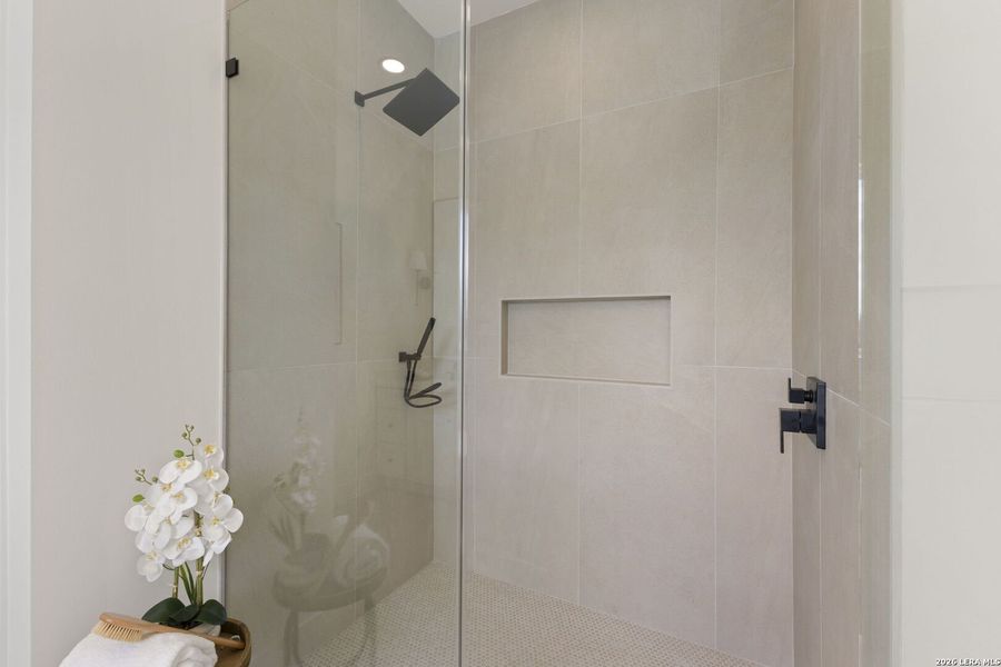 Close-up of interior finishes inside a home in , Bandera (Image 20).