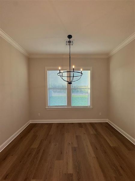 Spacious, unfurnished interior of a new home in , Waco (Image 8).
