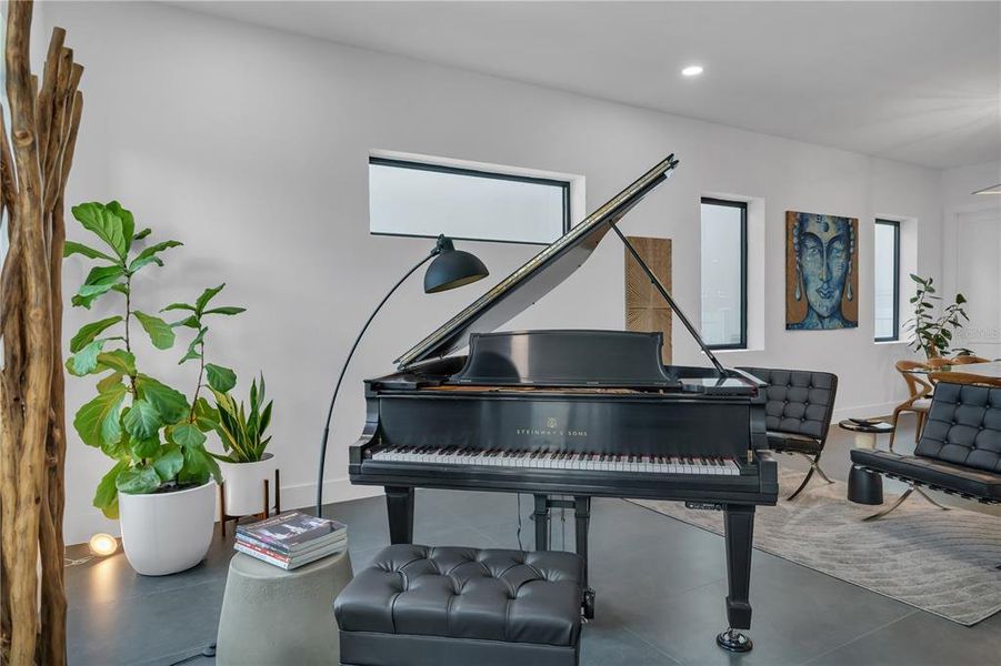 Image 50 of a home in .