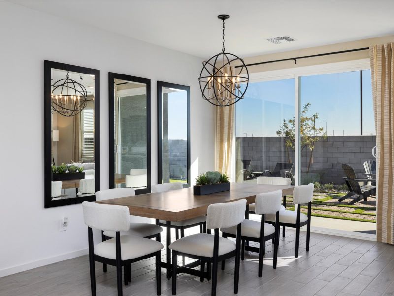 Dining in Lark Floorplan modeled at Allure Vista