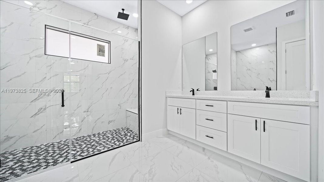 Furnished interior view inside a new home in , Cape Coral (Image 6).