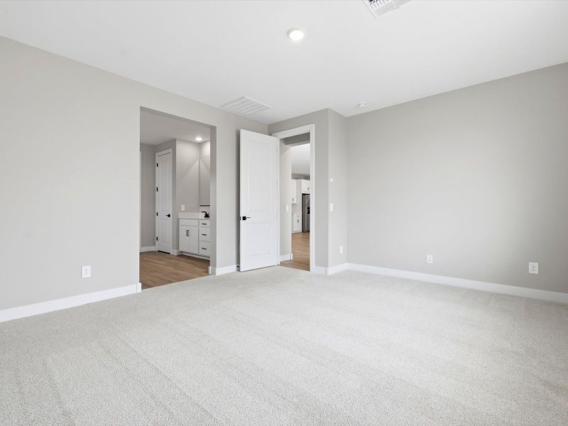 Spacious, unfurnished interior of a new home in White Tank Foothills Signature Series, Waddell (Image 16). Spacious, unfurnished interior of a new home in White Tank Foothills Signature Series, Waddell (Image 16).