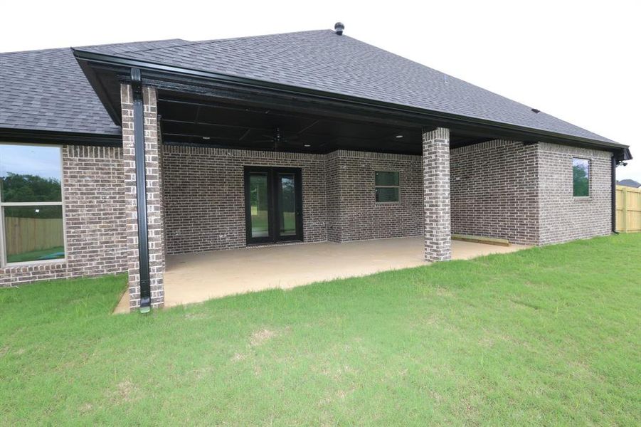 Exterior details and patio area of a home in , Tyler (Image 3).