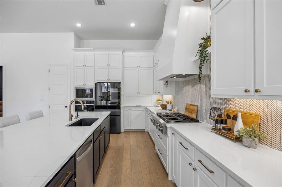 Furnished interior view inside a new home in , Prosper (Image 9).