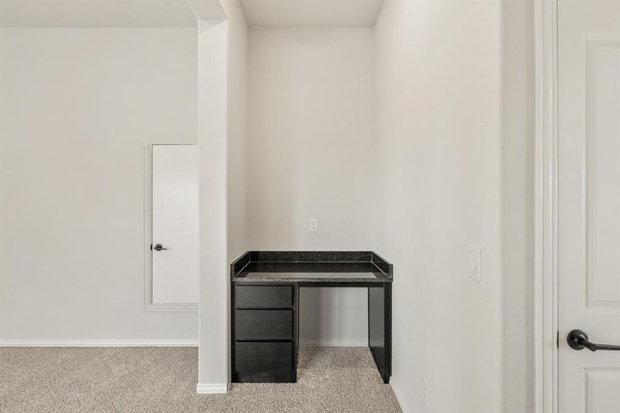 Image 40 of a home in Stone River Glen 60s. Image 40 of a home in Stone River Glen 60s.