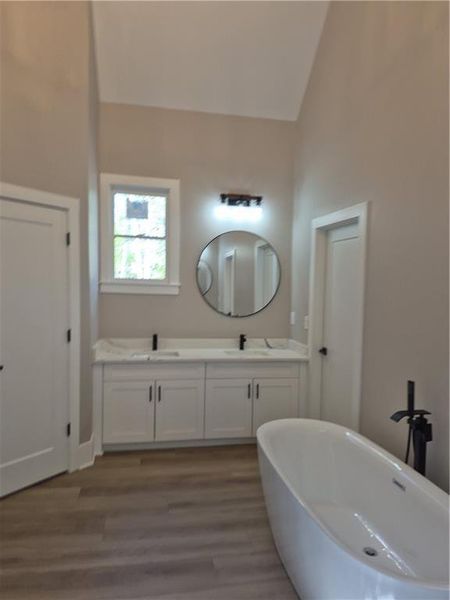 Furnished interior view inside a new home in , Gainesville (Image 12).