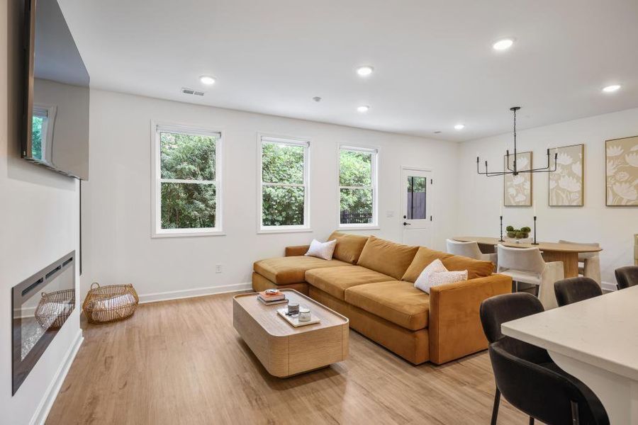 Furnished interior view inside a new home in , Kennesaw (Image 6).