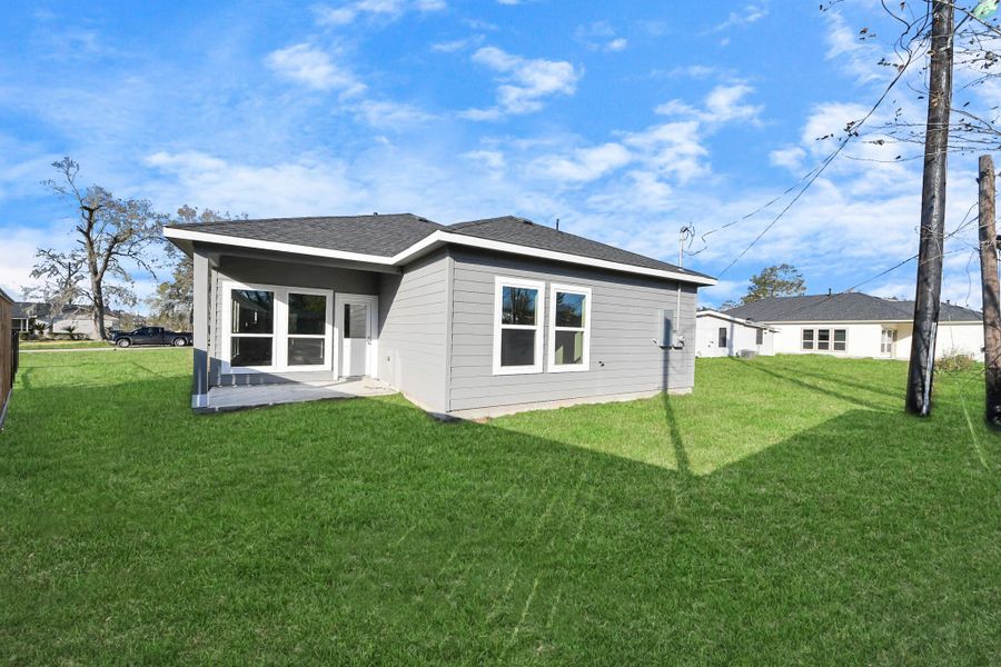 Front exterior of a new home in , Houston, TX, highlighting curb appeal (Image 1). Front exterior of a new home in , Houston, TX, highlighting curb appeal (Image 1).