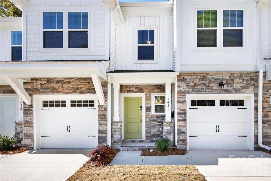 Exterior details and patio area of a home in , Charlotte (Image 3).