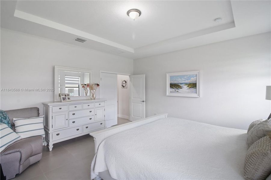 Furnished interior view inside a new home in , Homestead (Image 5).