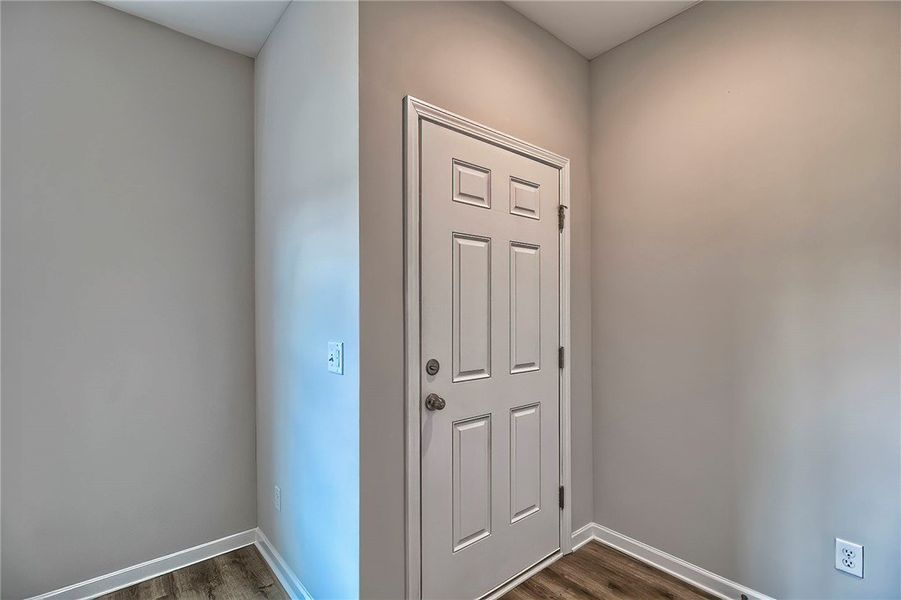 This entry welcomes with clean lines and durable f