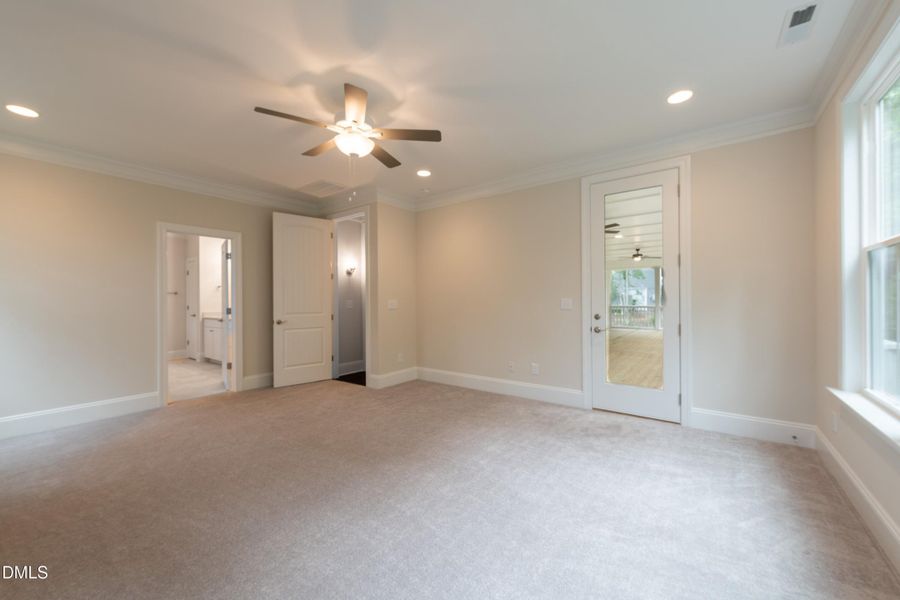 046_Primary Bedroom 046_Primary Bedroom