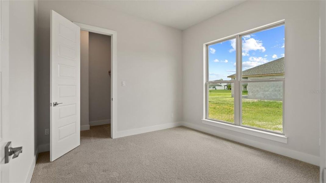 Spacious, unfurnished interior of a new home in Magnolia Bay 50', Nokomis (Image 13).