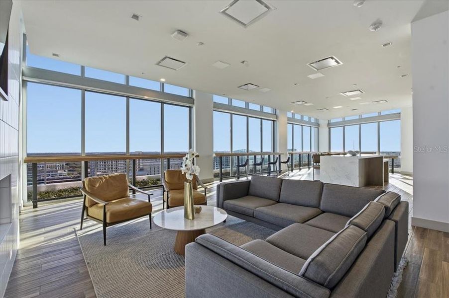 Community amenities in , St. Petersburg (Image 52).