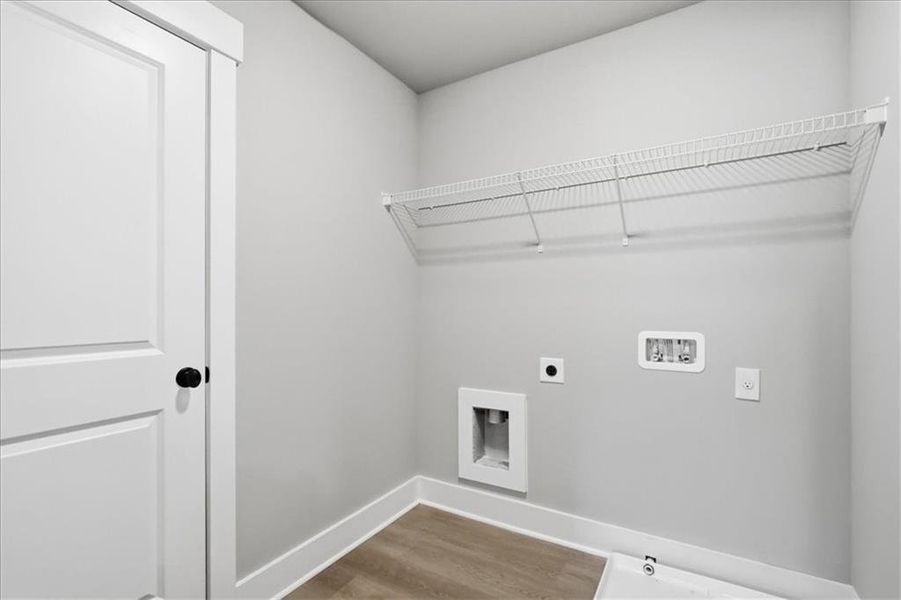 Spacious, unfurnished interior of a new home in , Monroe (Image 55).