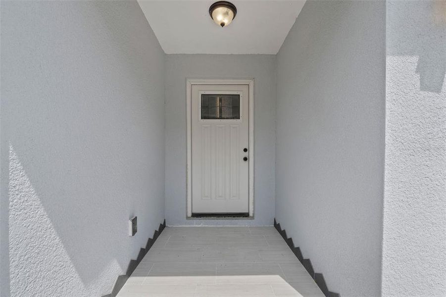Spacious, unfurnished interior of a new home in , Winter Haven (Image 24). Spacious, unfurnished interior of a new home in , Winter Haven (Image 24).