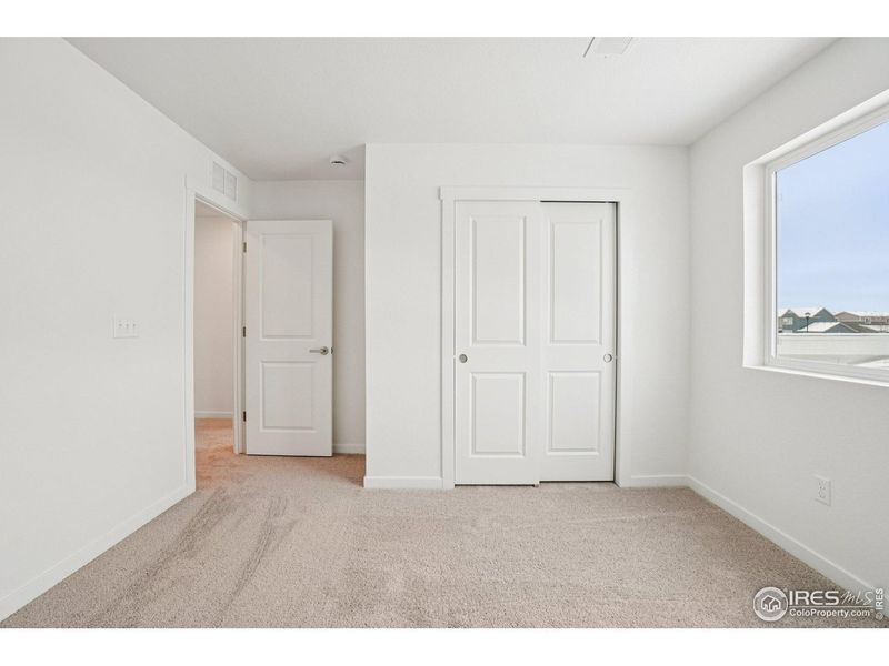 Spacious, unfurnished interior of a new home in Bloom, Fort Collins (Image 27).