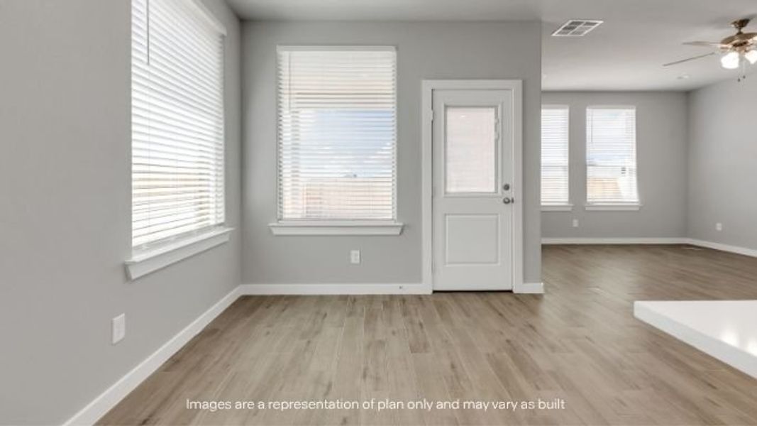 Spacious, unfurnished interior of a new home in Homestead at Parks Bell Ranch, Odessa (Image 11).