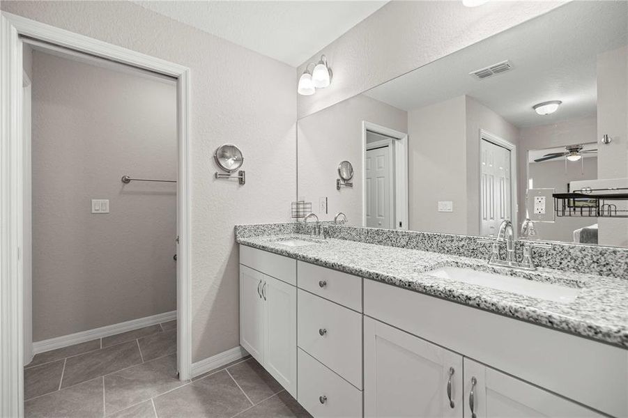 Furnished interior view inside a new home in , Ocala (Image 13).