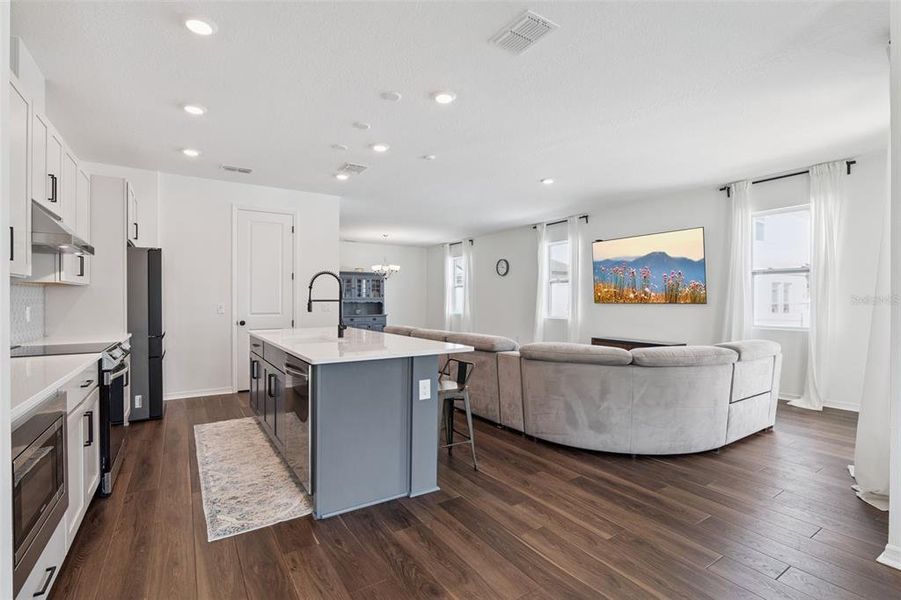 Furnished interior view inside a new home in , Minneola (Image 11).