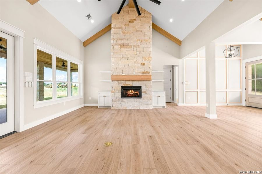 Spacious, unfurnished interior of a new home in , Bandera (Image 47). Spacious, unfurnished interior of a new home in , Bandera (Image 47).