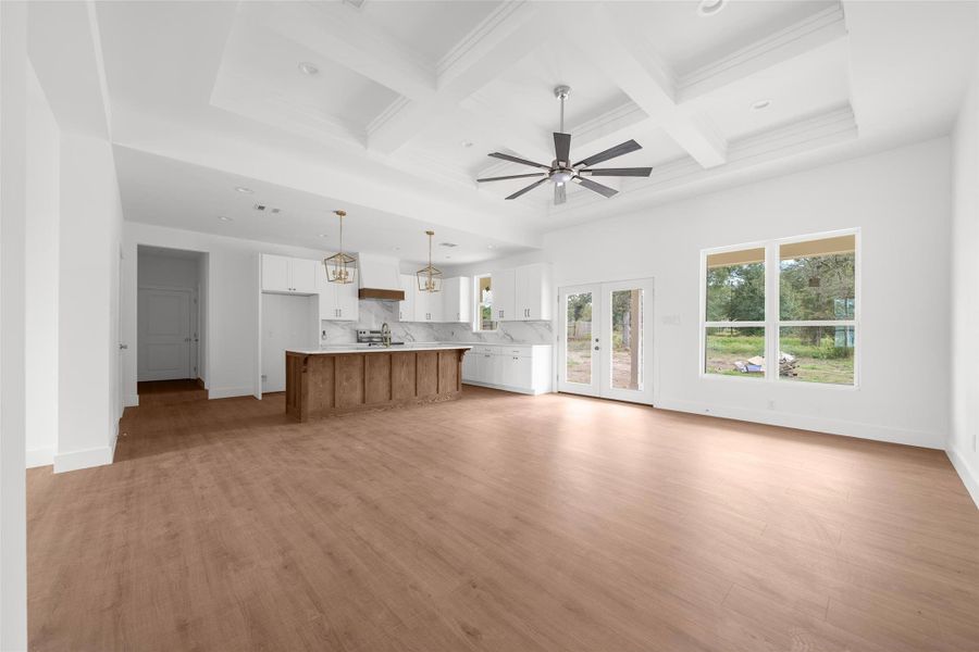 Spacious, unfurnished interior of a new home in , Hempstead (Image 15).