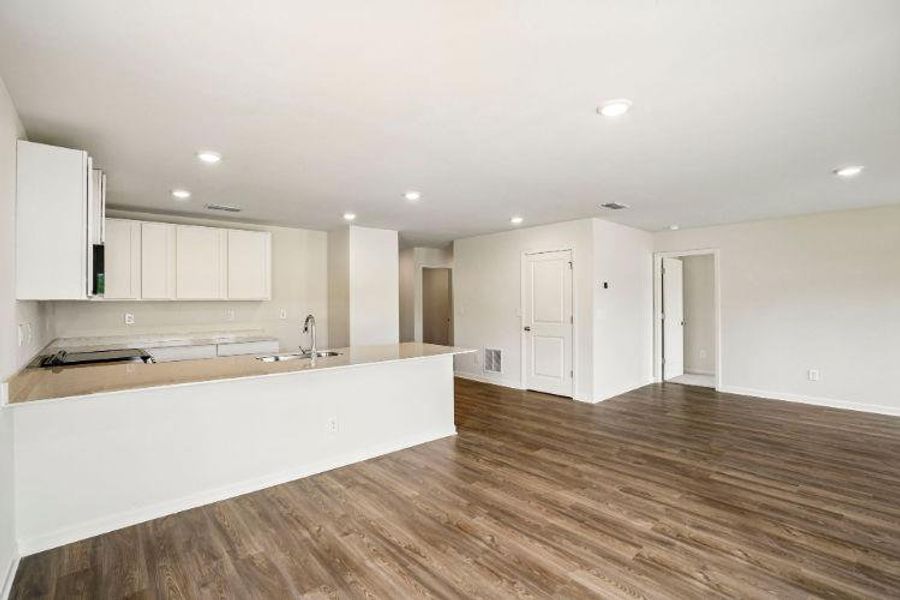Spacious, unfurnished interior of a new home in Urban's Place, Chatsworth (Image 22). Spacious, unfurnished interior of a new home in Urban's Place, Chatsworth (Image 22).