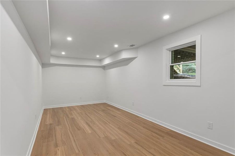 Spacious, unfurnished interior of a new home in , Atlanta (Image 52).